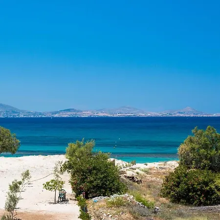 Villa Iliana By The Beach