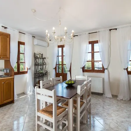Iliana By The Beach Villa Naxos City